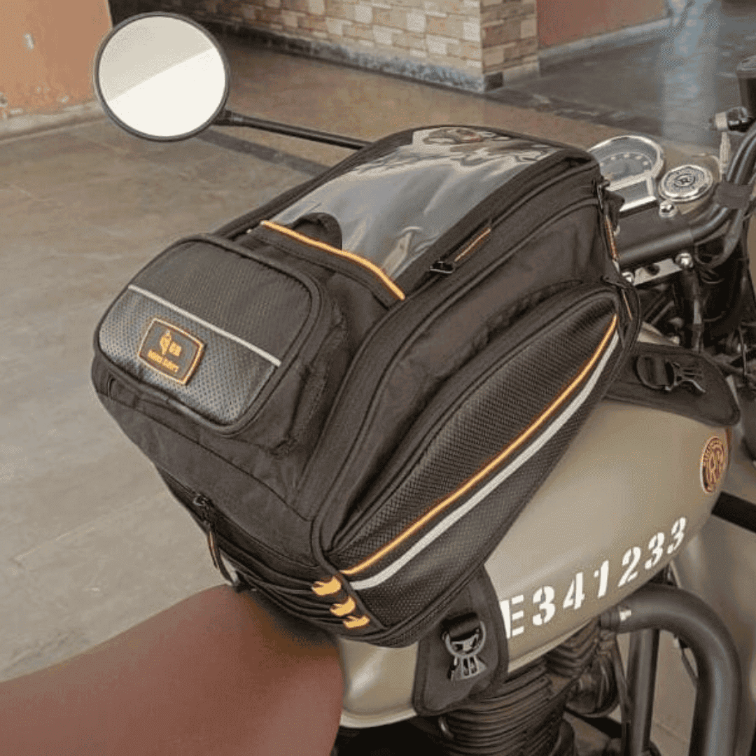 triangulo13-best-magnetic-tank-bag